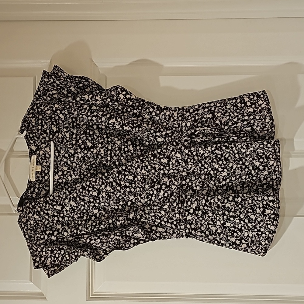 Dress top